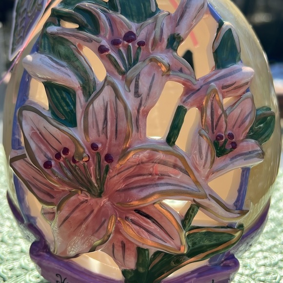 NWT Blue Sky, Tea Light Candle House Lily Easter Egg HE IS RISEN INDEED - Picture 3 of 10
